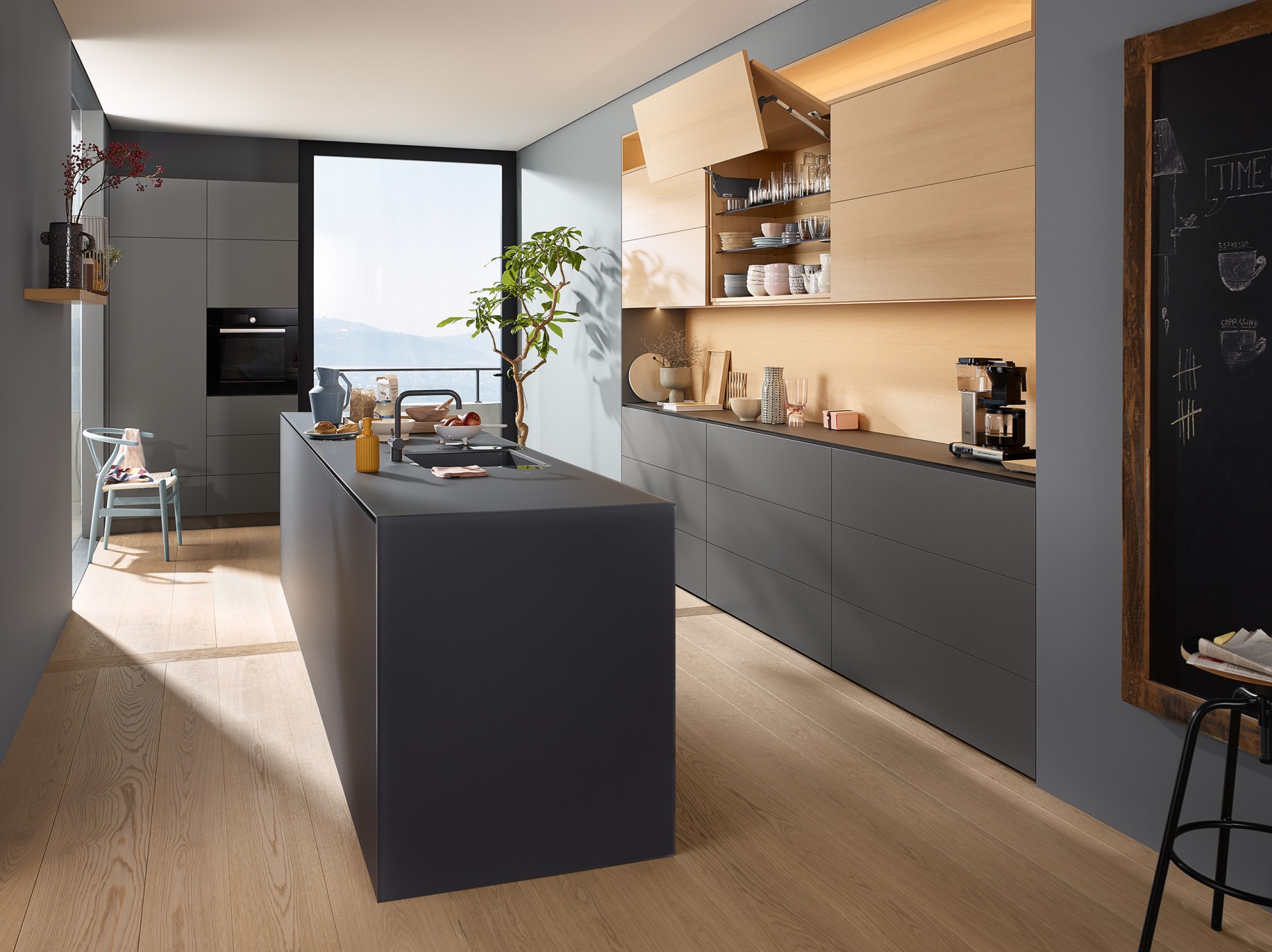 Blum_KLA0477_AA_FOT_FO_BAU_-SALL_-AOF4_-V1_Enlarged Blum_KLA0477_AA_FOT_FO_BAU_-SALL_-AOF4_-V1_Enlarged