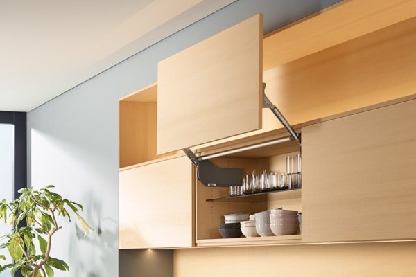 Blum_KLA0476_AA_FOT_FO_BAU_-SALL_-AOF4_-V1_StageImageLarge