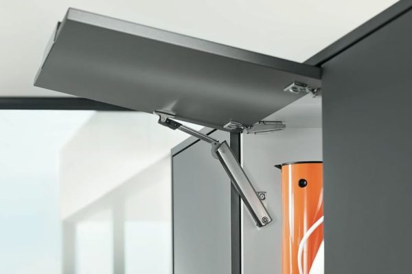 Blum_KLA0520_AA_FOT_FO_BAU_-SALL_-AOF4_-V1_StageImageLarge